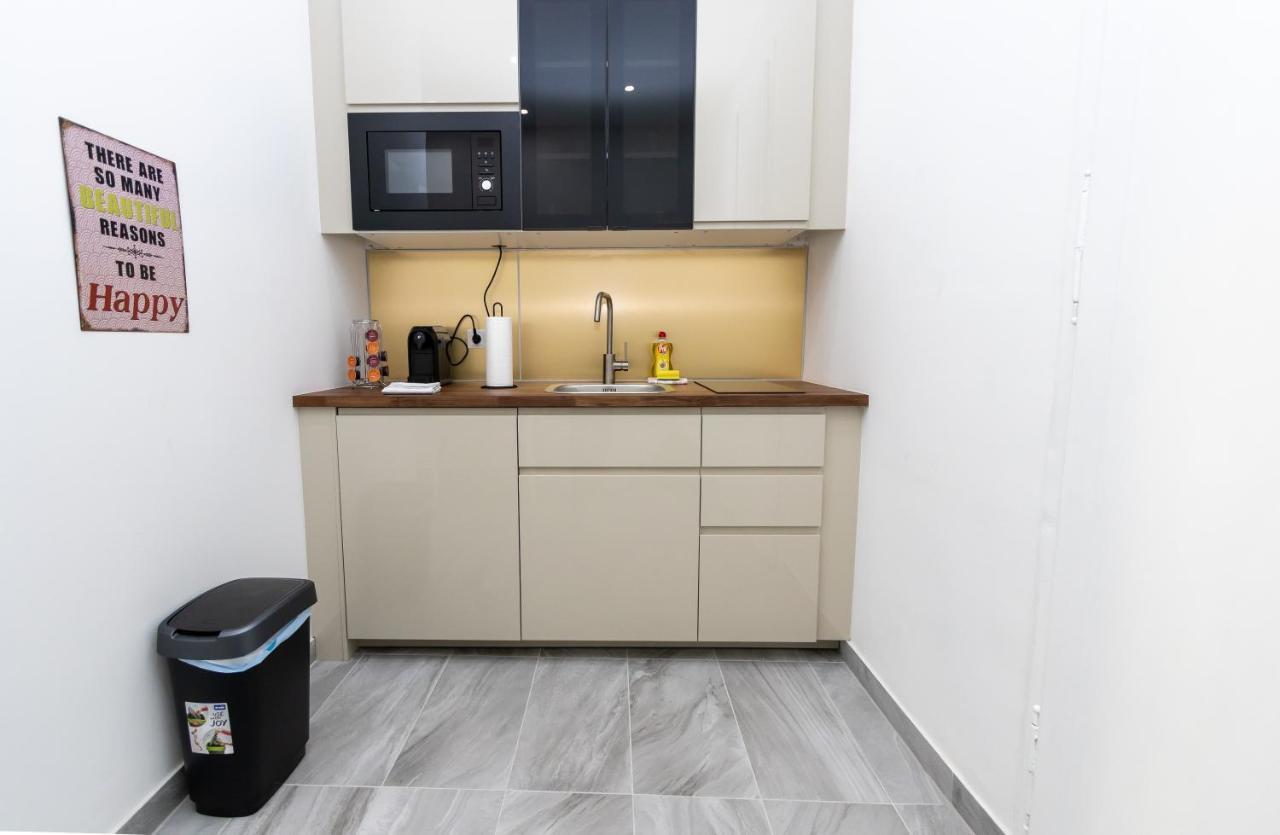 Radiant Premium Apartments - Fuenfhaus เวียนนา ภายนอก รูปภาพ