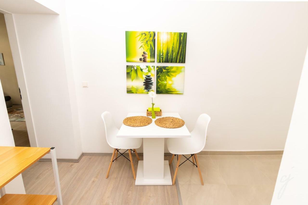 Radiant Premium Apartments - Fuenfhaus เวียนนา ภายนอก รูปภาพ