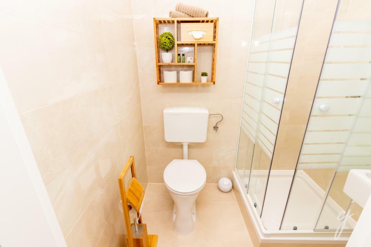 Radiant Premium Apartments - Fuenfhaus เวียนนา ภายนอก รูปภาพ